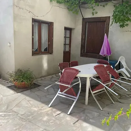 アパート Confortable A - 18 M² + Balcon *